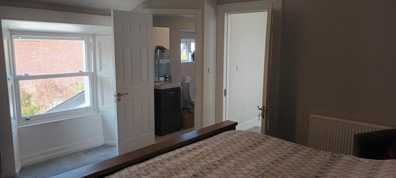 Eglinton Road - Super King - Ensuite Bré Esterno foto